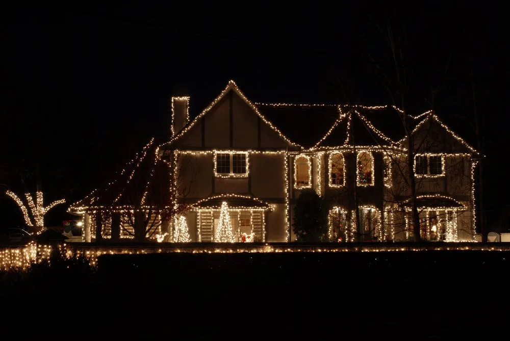 conroys-lawn-landscaping-christmas-lights-keller-tx-photo4