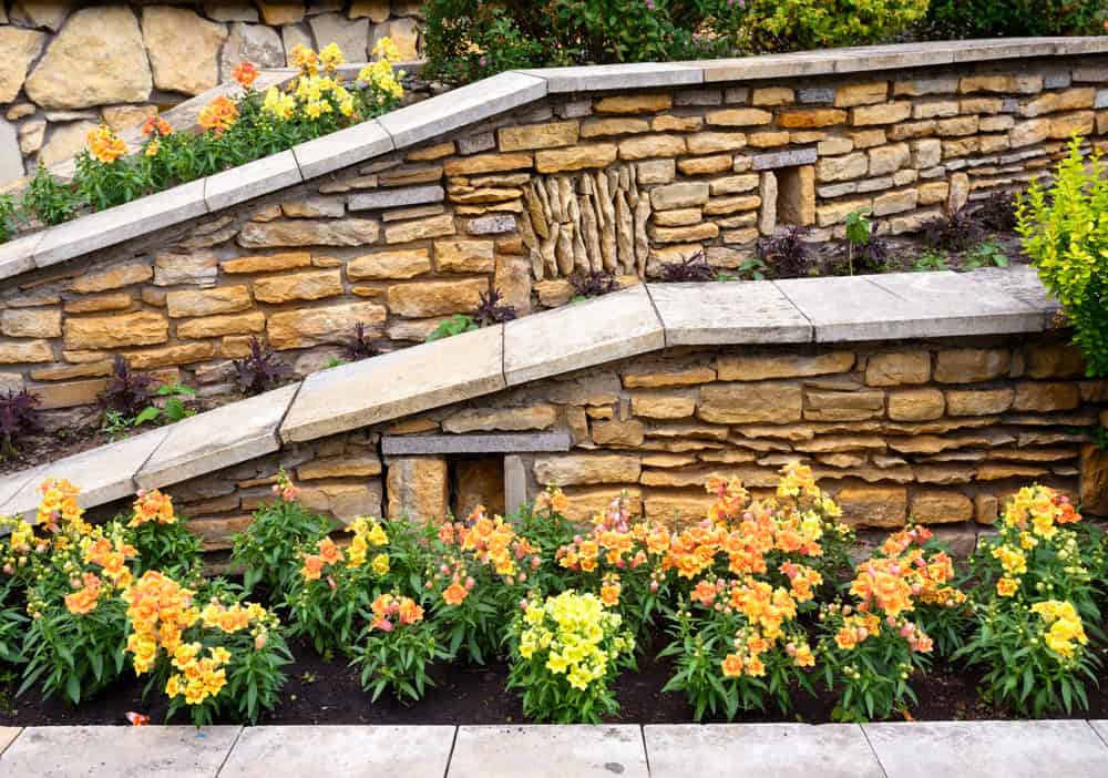 conroys-lawn-landscape-prepare-landscape-beds-for-fall-texas